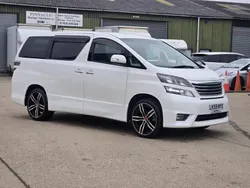 White Used 2009 Toyota Alphard MPV | £7,995 (Super price)