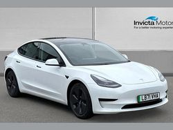White Used 2021 Tesla Model 3 Standard Range Sedan | £19,750 (Fair price)