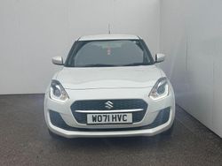 White Used 2022 Suzuki Swift SZ-L Hatchback | £11,285 (Fair price)
