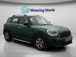 Green Used 2021 Mini Cooper Countryman Classic SUV | £18,200 (Good price)
