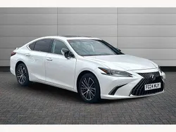 White Used 2024 Lexus ES300H Sedan | £34,991 (Fair price)