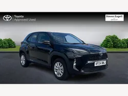Black Used 2024 Toyota Yaris Hybrid Hatchback | £21,884 (A bit pricey)