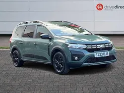 Paint solid Used 2023 Dacia Jogger Extreme MPV | £15,501 (Fair price)