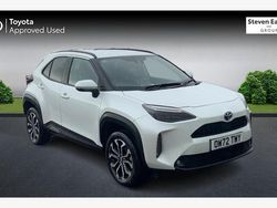 Used 2025 Toyota Yaris Hybrid Design Estate | £22,007 (Good price)