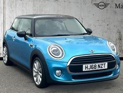 Blue Used 2018 Mini Cooper Hatch Hatchback | £12,415 (Fair price)
