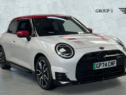 White Used 2025 Mini Cooper Hatch Hatchback | £31,995