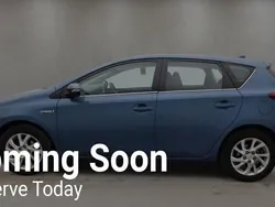 Used 2019 Toyota Auris Hybrid | £10,990 (Fair price)