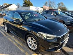 Black Used 2016 Infiniti Q30 Business Executive Hatchback | £5,495 (Fair price)
