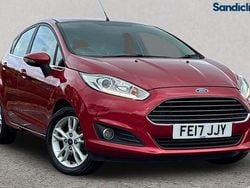 Red Used 2017 Ford Fiesta Zetec Hatchback | £6,065 (Good price)