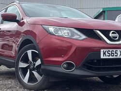 Red Used 2016 Nissan Qashqai N-TEC SUV | £4,975 (Fair price)