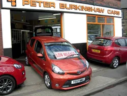 Orange Used 2012 Toyota Aygo Hatchback | £2,950 (Good price)