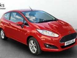 Red Used 2015 Ford Fiesta Zetec Hatchback | £5,995 (Fair price)