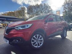 Red Used 2018 Renault Kadjar Dynamique SUV | £7,990 (Fair price)