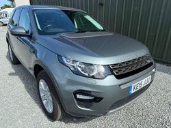 Grey Used 2015 Land Rover Discovery Sport SE SUV | £12,450 (Fair price)