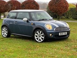 Blue Used 2010 Mini Cooper Hatch Hatchback | £4,990