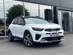 Clear whiteblk Used 2023 Kia Stonic GT-Line S SUV | £19,563 (A bit pricey)