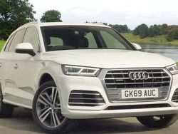 White Used 2019 Audi Q5 S-Line SUV | £23,995 (Fair price)