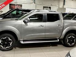 Grey Used 2021 Nissan Navara Tekna Pickup | £19,999 (Fair price)