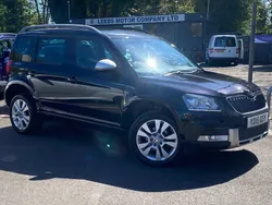 Black Used 2015 Skoda Yeti Elegance SUV | £11,695 (Fair price)