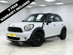 White Used 2015 Mini Cooper Countryman SUV | £8,795 (Fair price)