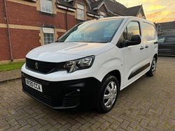 White Used 2020 Peugeot Partner Van | £6,995 (Fair price)