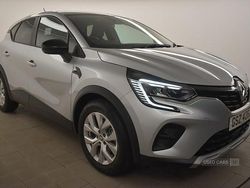 Grey Used 2022 Renault Captur Iconic SUV | £15,995 (Fair price)