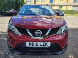 Red Used 2016 Nissan Qashqai N-Connecta SUV | £10,999 (Fair price)