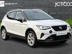 White New 2025 Seat Arona FR SUV | £20,490 (Fair price)