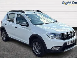Glacier white Used 2018 Dacia Sandero Lauréate Hatchback | £7,299 (Fair price)