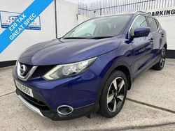 Blue Used 2015 Nissan Qashqai N-TEC SUV | £6,495 (Fair price)