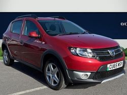 Red Used 2015 Dacia Sandero Lauréate Hatchback | £5,695 (A bit pricey)