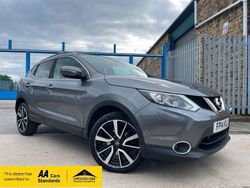 Grey Used 2014 Nissan Qashqai Tekna SUV | £6,349 (Fair price)