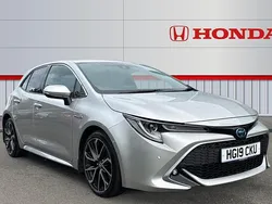 Silver Used 2019 Toyota Corolla Hatchback | £16,504 (Fair price)