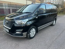 Black Used 2019 Hyundai I800 SE MPV | £16,995 (Good price)