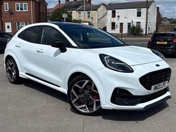 White Used 2021 Ford Puma ST Hatchback | £16,795 (Fair price)