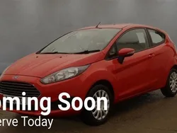 Red Used 2013 Ford Fiesta Style Hatchback | £5,195 (Fair price)