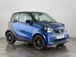 Blue Used 2017 Smart ForTwo Coupé Premium Coupe | £8,400 (Fair price)