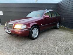Red Used 1997 Mercedes C250 Elegance Estate | £2,995