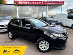 Black Used 2016 Nissan Qashqai Visia SUV | £8,499 (Fair price)