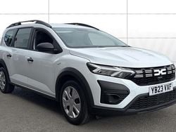 White Used 2023 Dacia Jogger Essentiel MPV | £11,999 (Good price)