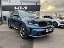 Blue Used 2022 Kia Sorento SUV | £30,995 (Fair price)
