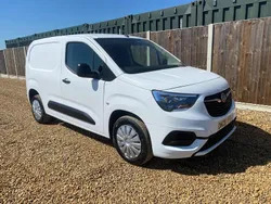 White Used 2020 Vauxhall Combo Sportive MPV | £6,995 (Good price)