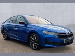Race blue metallic New 2025 Skoda Octavia SportLine Hatchback | £27,950 (Good price)