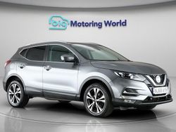 Grey Used 2018 Nissan Qashqai N-Connecta SUV | £8,700 (Fair price)
