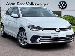 White Used 2022 VW Polo Style Hatchback | £14,995 (Fair price)