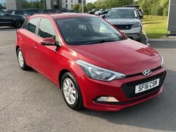 Red Used 2016 Hyundai i20 SE Hatchback | £8,200 (Fair price)