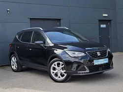 Midnight black magnetic tech grey Used 2022 Seat Arona FR SUV | £14,190 (Fair price)