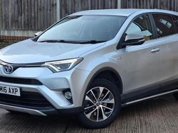 Used 2016 Toyota RAV4 Hybrid Business Edition SUV | £14,129 (Good price)