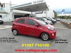 Red Used 2016 Kia Picanto Hatchback | £5,500 (A bit pricey)