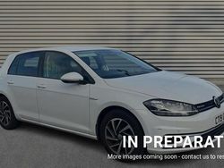 White Used 2019 VW Golf VII Match | £15,490 (Fair price)